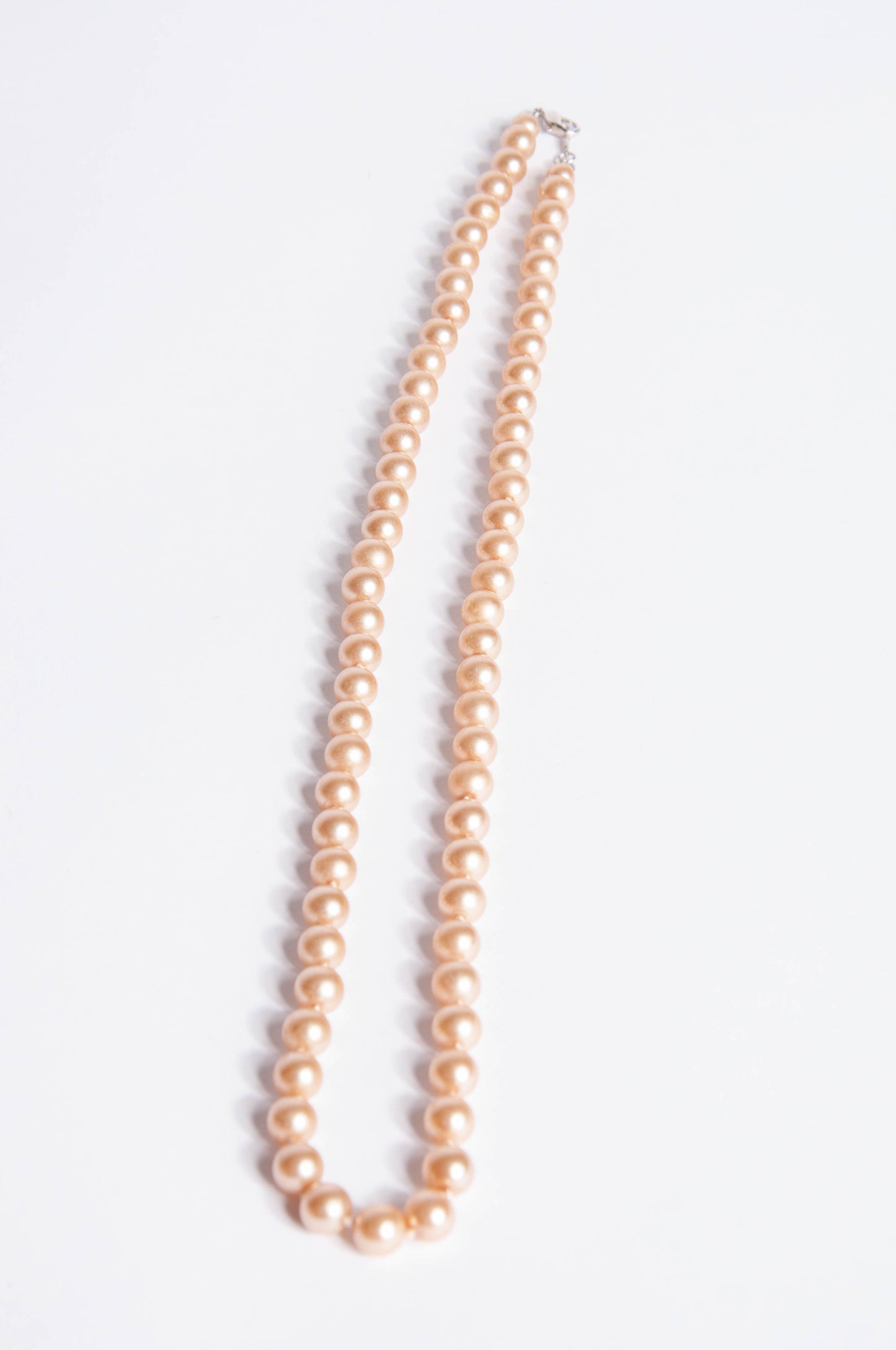 VINTAGE PINK PEARL STRAND COSTUME NECKLACE