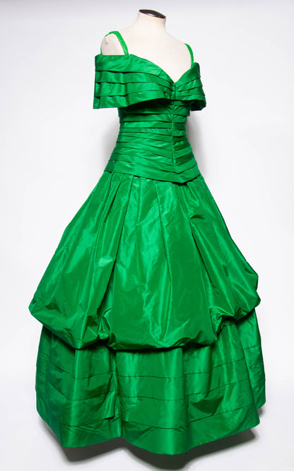 ARNOLD SCAASI BOUTIQUE VINTAGE 1990S GREEN SILK BALL GOWN