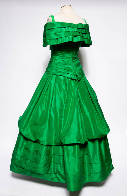 ARNOLD SCAASI BOUTIQUE VINTAGE 1990S GREEN SILK BALL GOWN